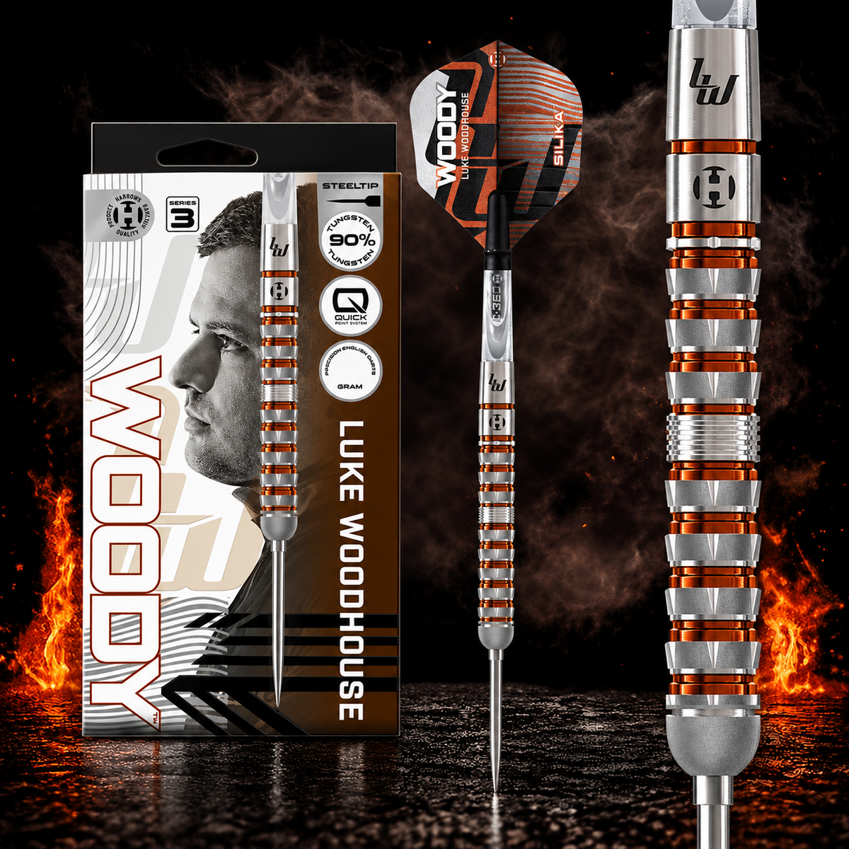 Harrows Luke Woodhouse Series 3 Quick Point Steeldart 90% – Verpackung, senkrechter Dart und Barrel-Detail vor dunklem Rauchhintergrund
