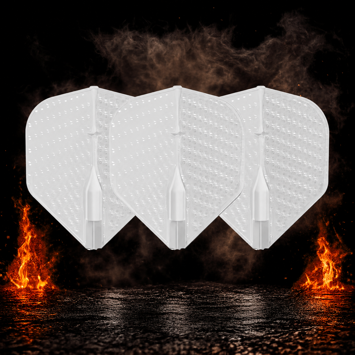 L-Style Champagne EZ Dimple L1 Standard Flight vor dunklem Rauchhintergrund mit dezenten orangefarbenen Flammen