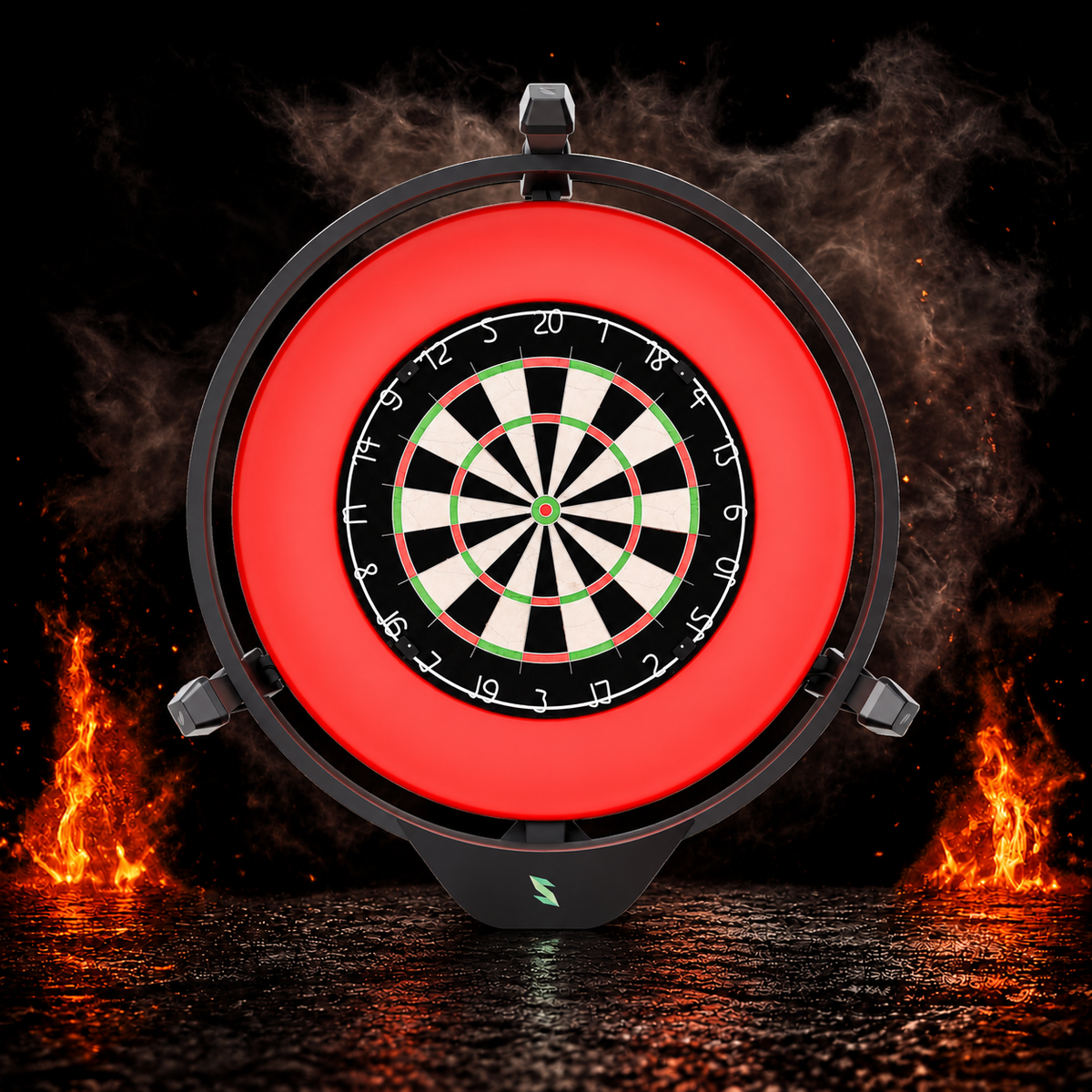 Scolia Home 2 Autoscoring System 2026 (inklusive Beleuchtung) vor dunklem Rauchhintergrund mit dezenten orangefarbenen Flammen